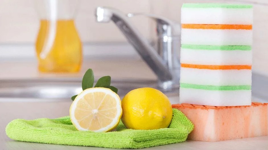 Limón: 5 formas sorprendentes de limpiar tu hogar