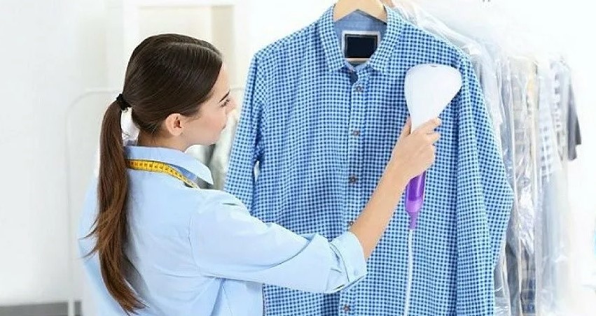 Cómo cuidar la ropa una vez que la mancha ha sido tratada para garantizar su durabilidad.