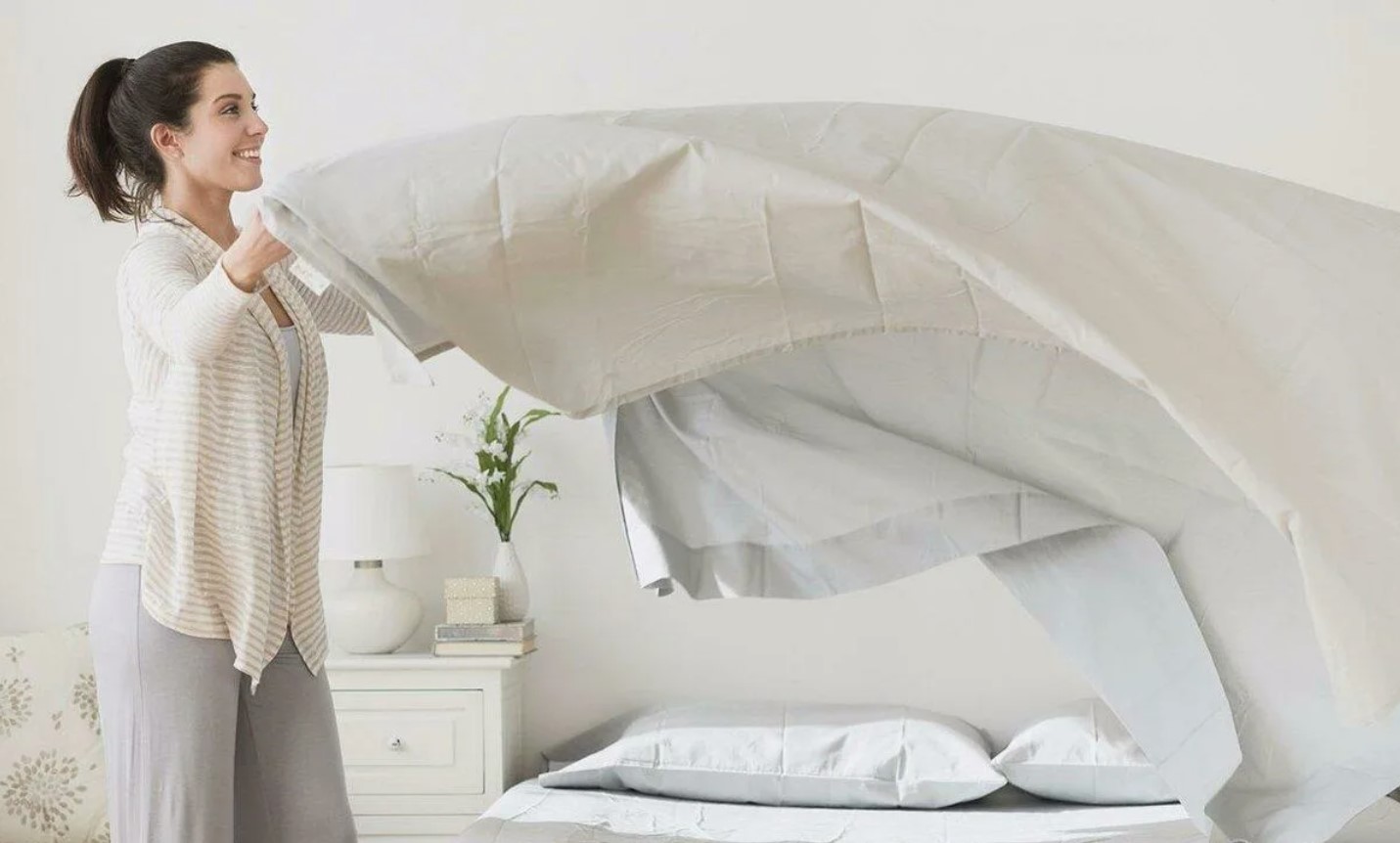 Almohadas y colchas: guía definitiva para hacer la cama perfecta