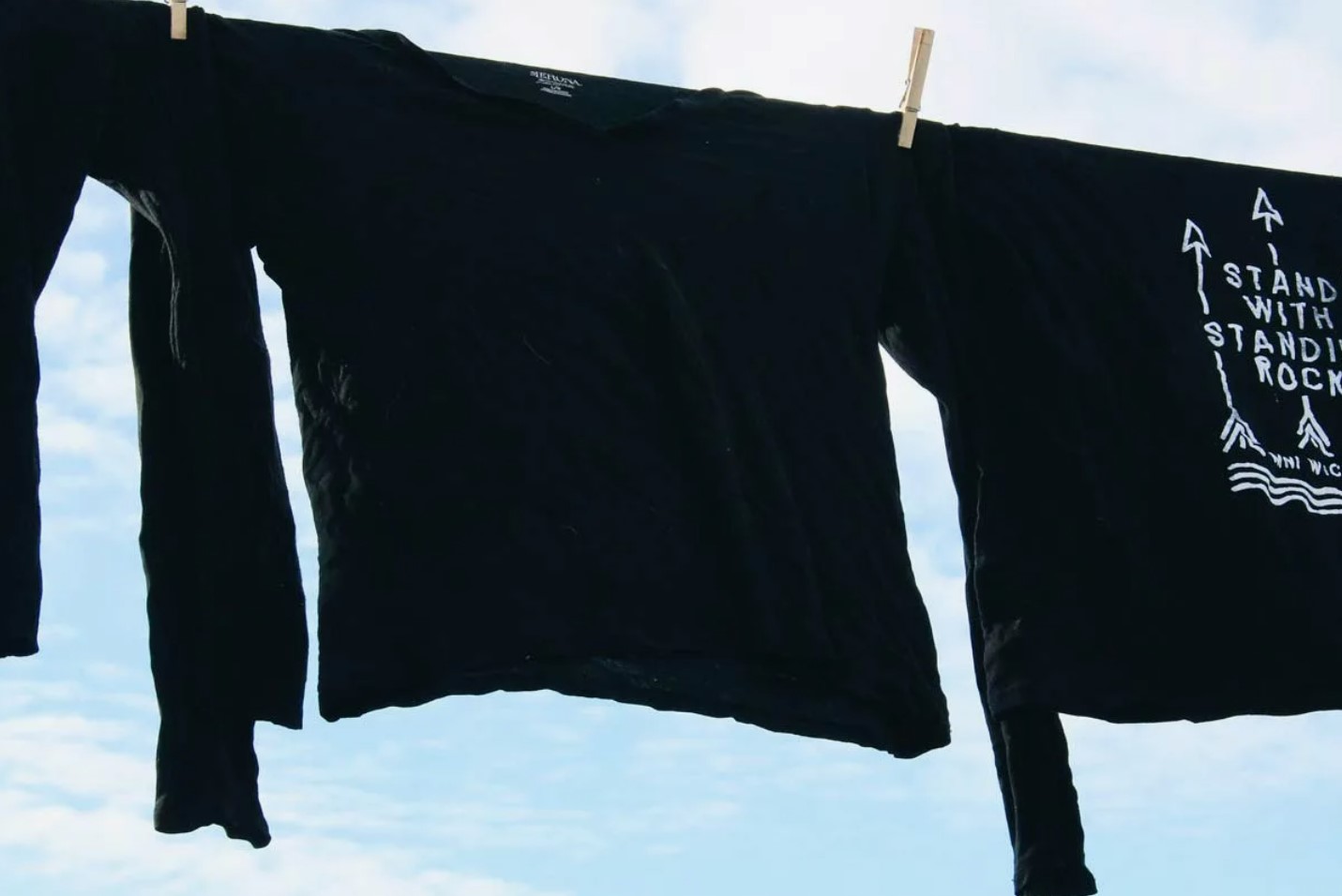 Consejos para el secado de la ropa negra.