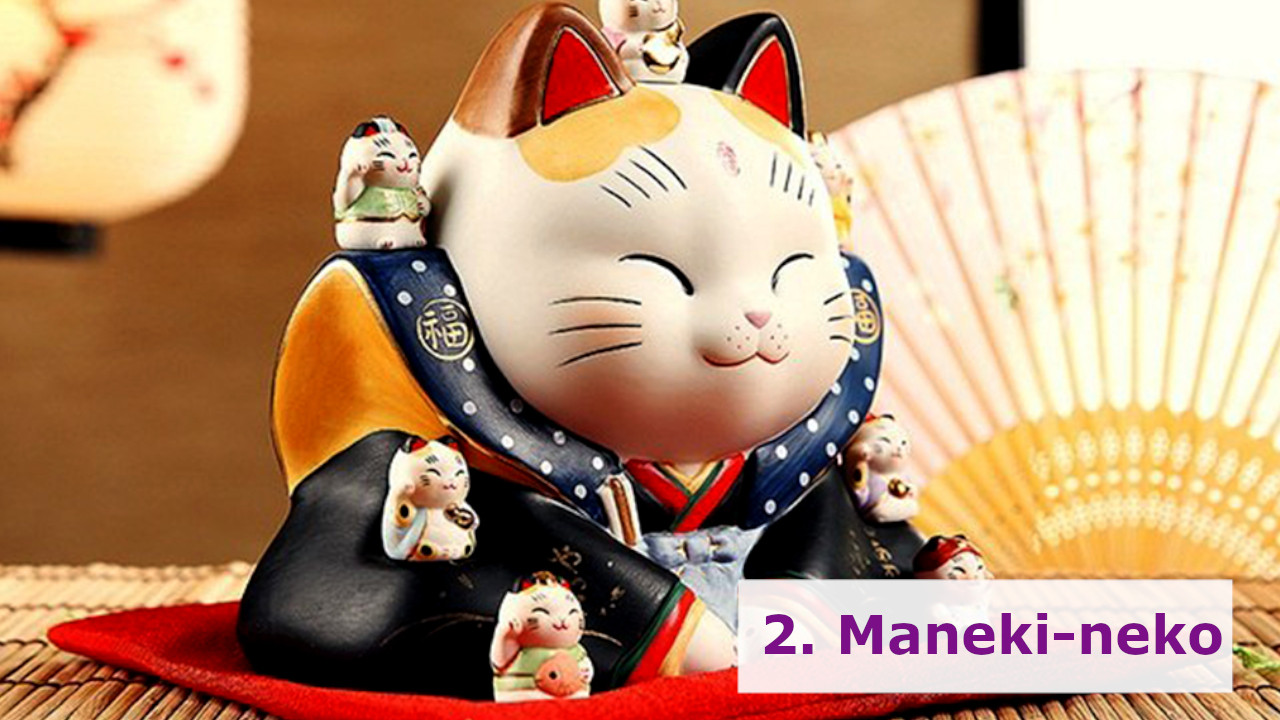 Maneki-neko (gato de la suerte japonés) 